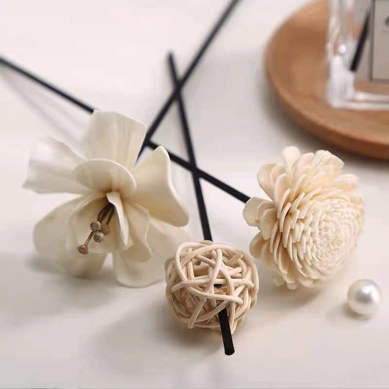 REED-DIFFUSER-FLOWER-1 |